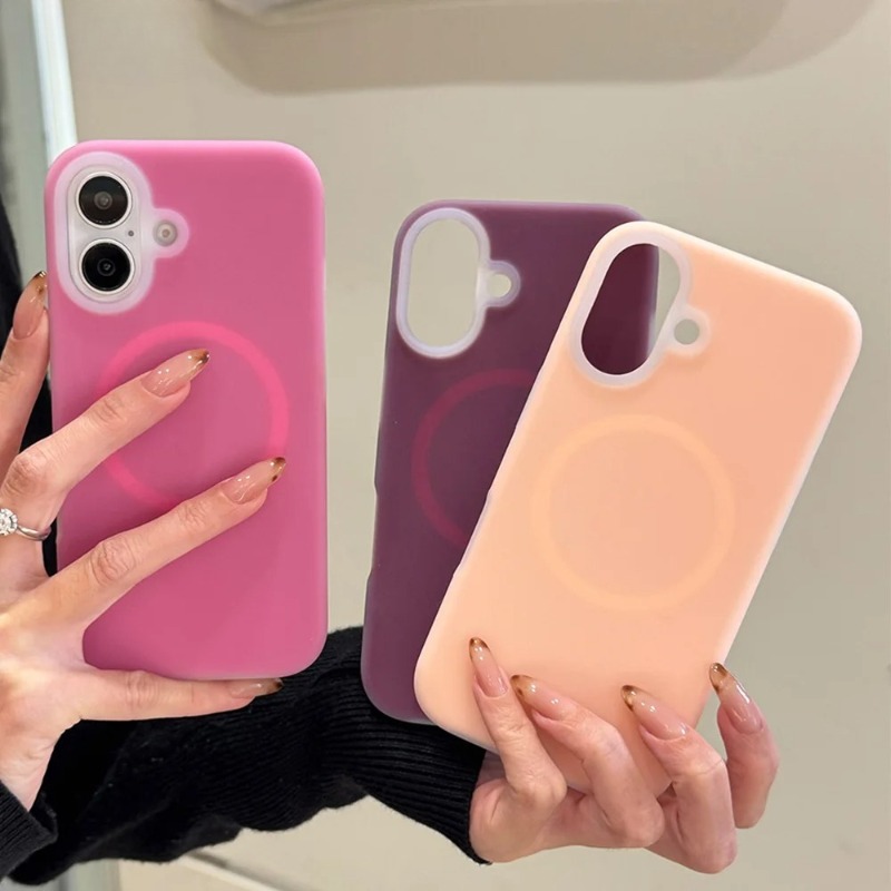 Liquid Silicone Magnetic Phone Case - iPhone 18 17 13 14 15
