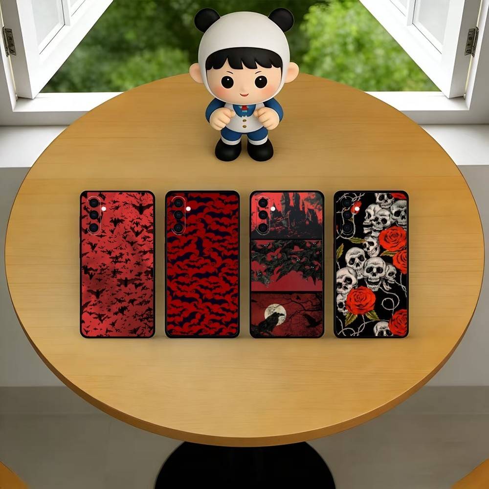 Vintage Floral Pattern Soft Case - Vintage Kırmızı Yarasalar Kafatası Trendy Desenli